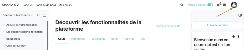 Avatar utilisateur repositionné à droite dans la barre de navigation Moodle 5.2