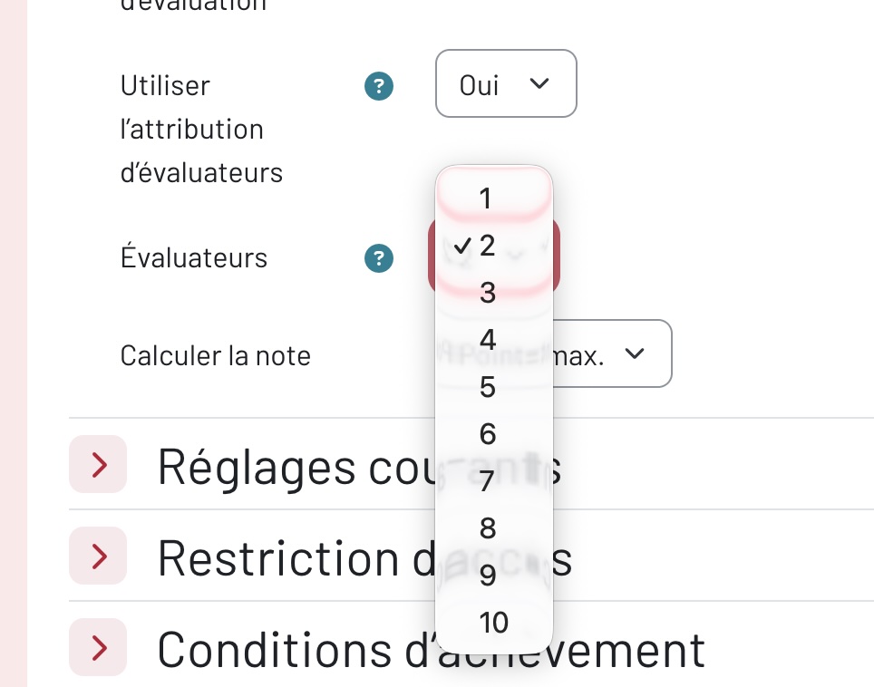 Paramètre nombre d'évaluateurs dans Moodle 5.2 Paramètre "Évaluateurs" dans Moodle 5.2 — sélection du nombre de correcteurs (1 à 10) pour un devoir