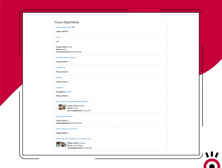 Home page with a list of available courses, but no option to select one
